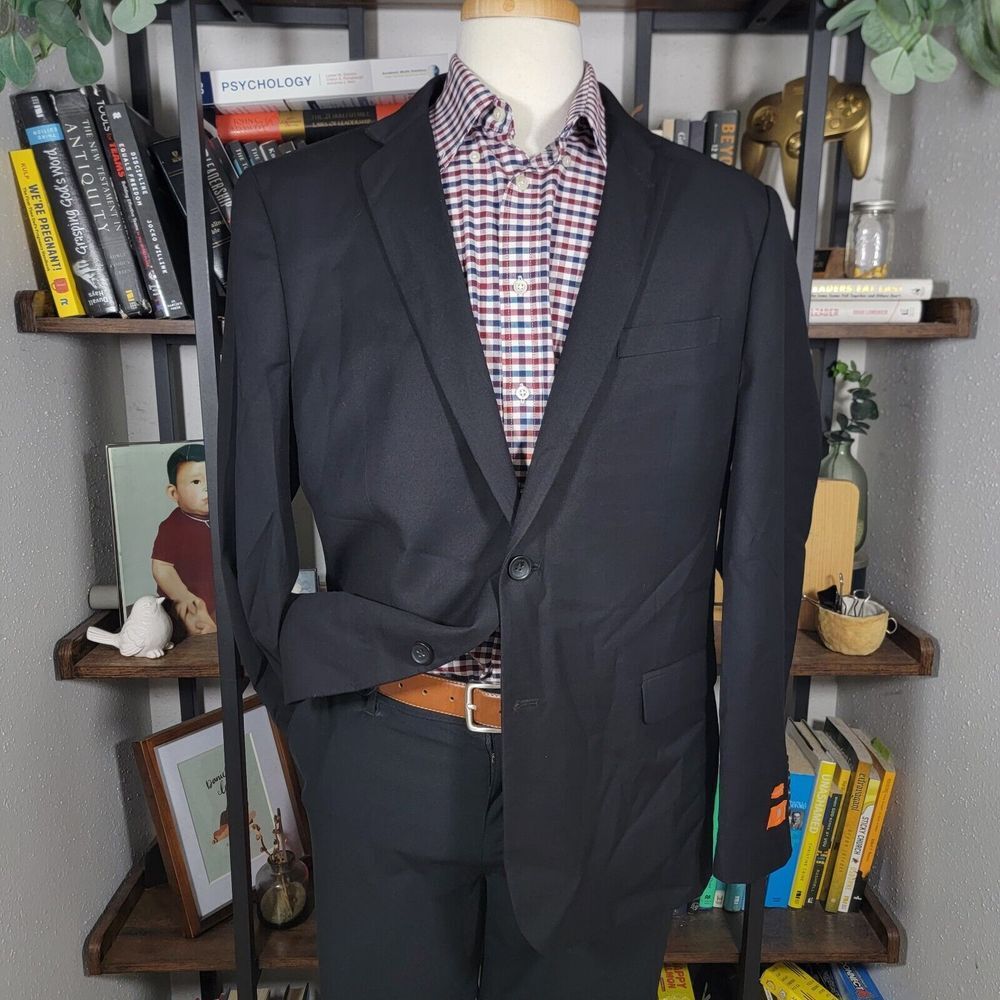 Egara Men's Sport Coat Two Button Solid Black Poly Blend EXTREME SLIM FIT Sz 48R